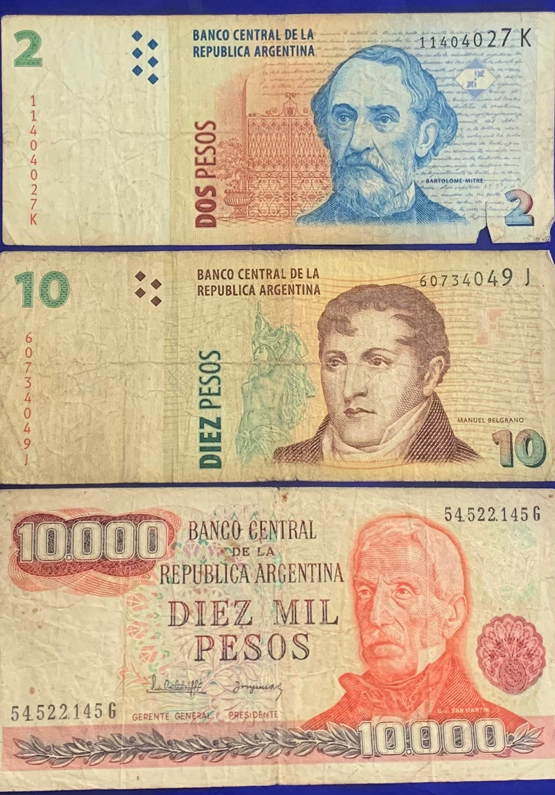 3 Cédulas 2 Pesos, 10  Pesos e 10.000 Pesos